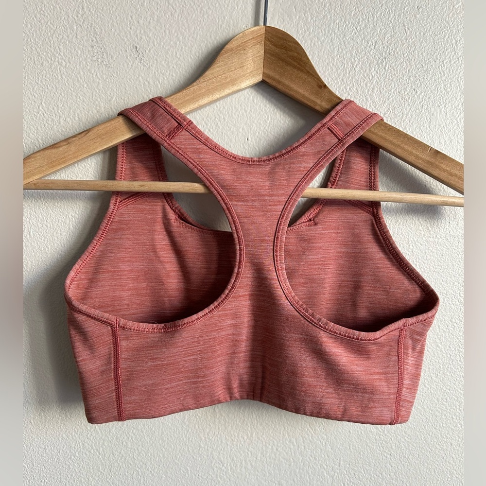Nike Women's Swoosh Dri Fit Racerback Sports Bra Heather Rust Pink Mauve Size M - Picture 4 of 6